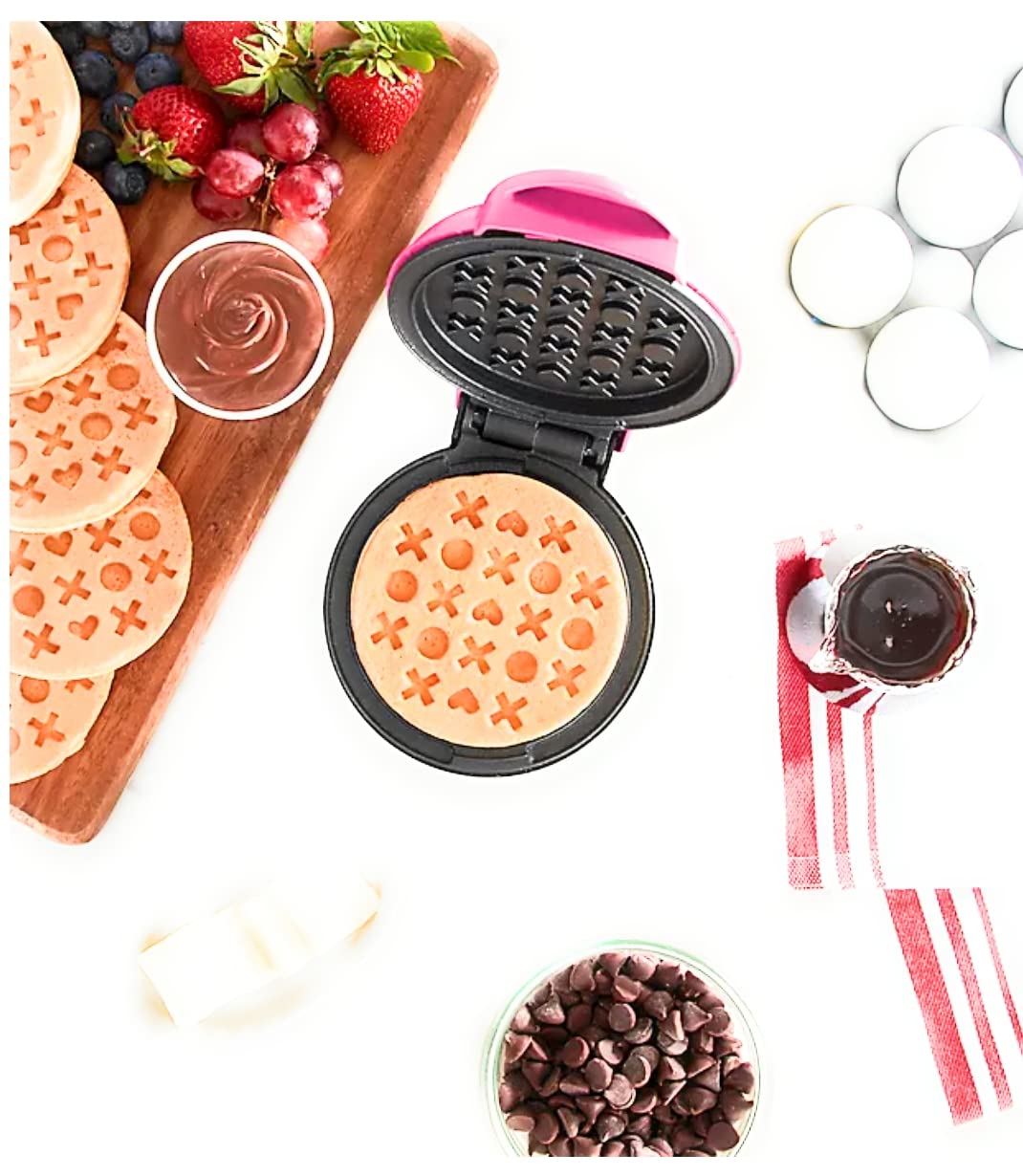Love Mini Waffle Maker in Magenta