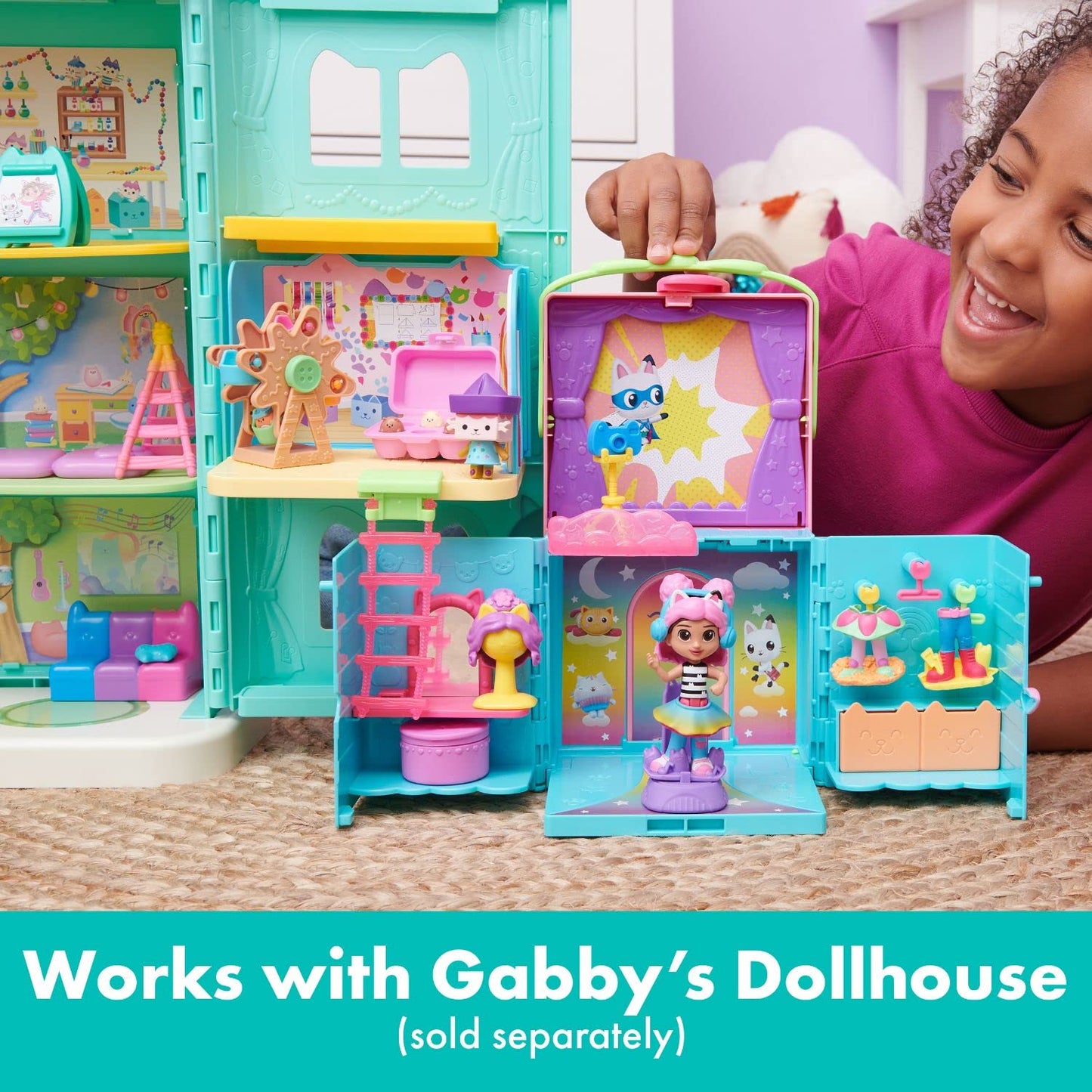Gabby\'s Dollhouse Rainbow Closet Portable Playset with Gabby Doll